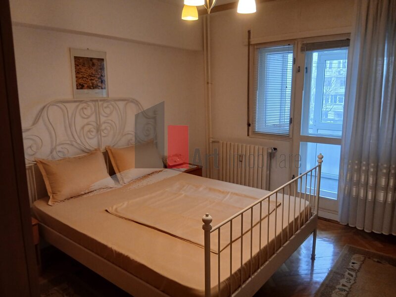 Decebal Inchiriere 3 Camere